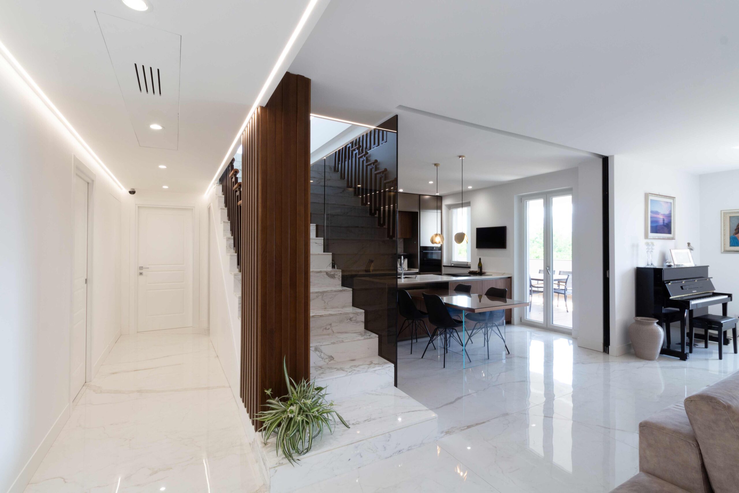 Design and Function in Harmony in a Prestigious Home 9